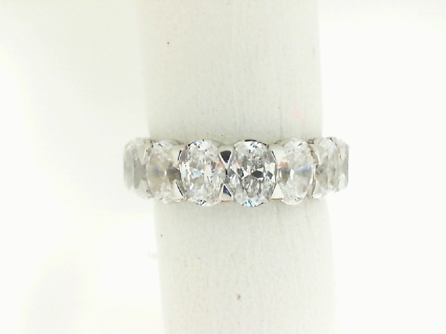 Tacori Sample Rings- Not To Be Sold Directly To Customer Plat Price: $11,990.00
14k Price: -----
18K Price: $
Finger Size: 6.5
approx 2.26 cts oval 3/4 ways