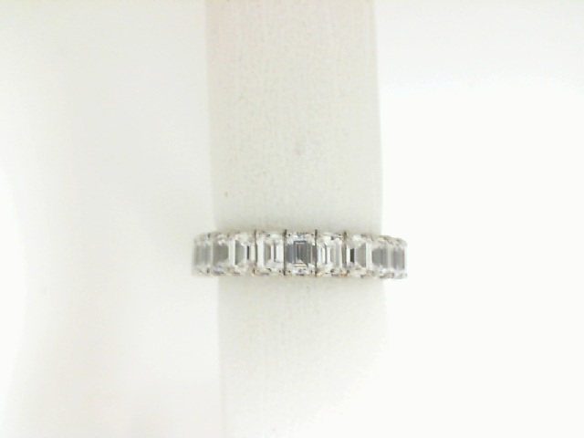 Tacori Sample Rings- Not To Be Sold Directly To Customer Plat Price: $ 12,990.00
14k Price: -----
18K Price: $
Finger Size: 6.5
approx 1.50 ct round 1/4 ways