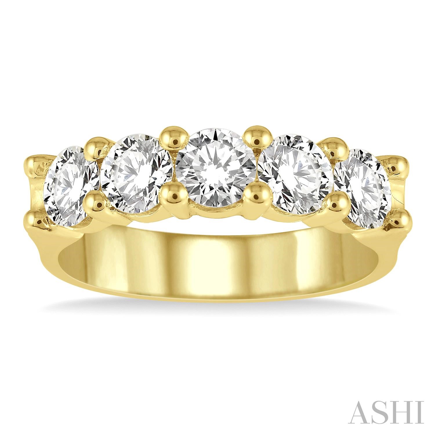 14 Karat Yellow Gold Wedding Band With 5=1.50Tw Round Diamonds