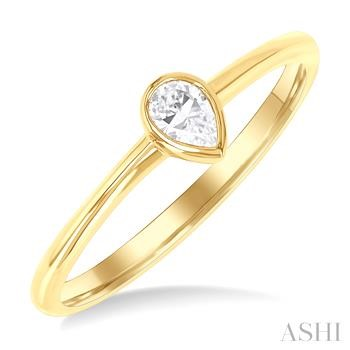 10 Karat Yellow Goldpear Shape Bezel Set Petite Pear Cut Diamond Fashion Ring 0.16 Ct
Ring Size : 7