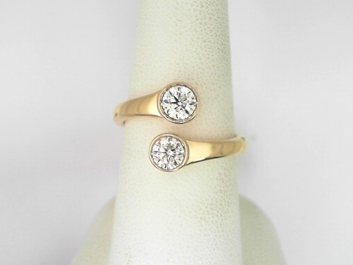 14 Karat Yellow Gold Round Brilliant Cut Diamond Bypass Ring 0.70 Cts
 Ring Size: 7