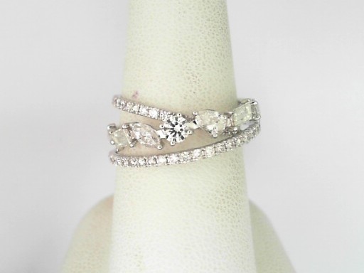 14 Karat White Gold Multi Shaped Diamond Crisscross Ring 1.36 Cts
Ring Size: 7.5