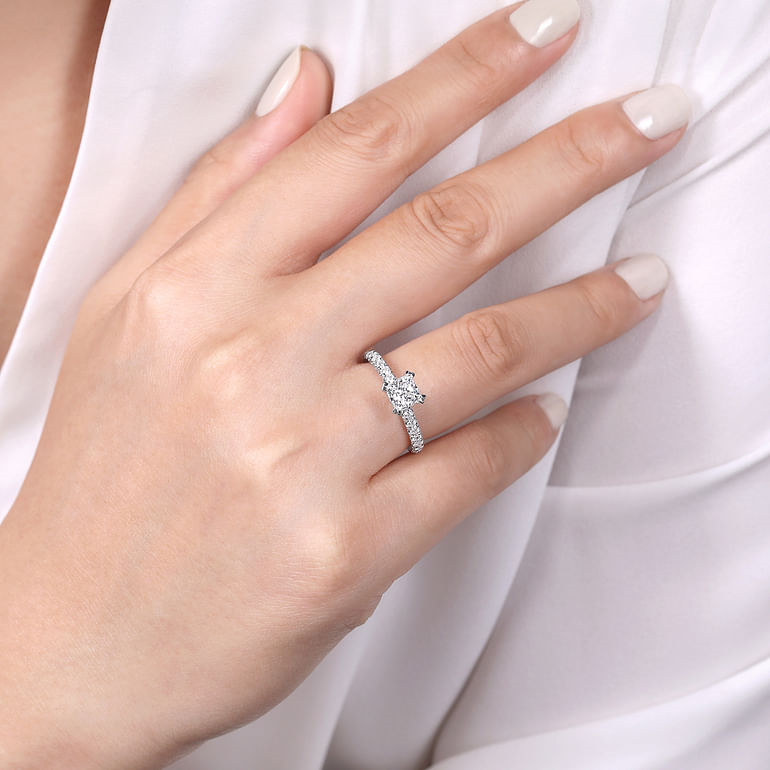 https://www.bsa-images.com/ackermanjewelers/AckermanJ/Inbox/140-04047