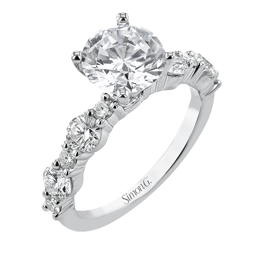 Simon G 18 Karat White Gold Round Brilliant Cut Diamond Semi-Mount 1.04 Ct
size 6.5