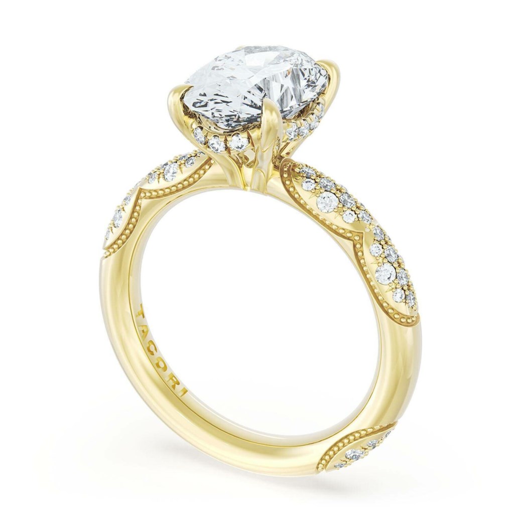 Tacori 18 Karat Yellow Gold 3.0 mm Founder's Collection Oval Bloom Semi Mount 0.35 Ct
size 6.5