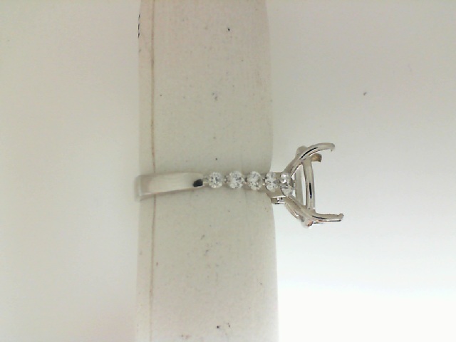 Simon G 18 Karat White Gold Graduate Double Prong Diamond Semi Mount 0.63 Ct
Size 6.5- Euro Shank