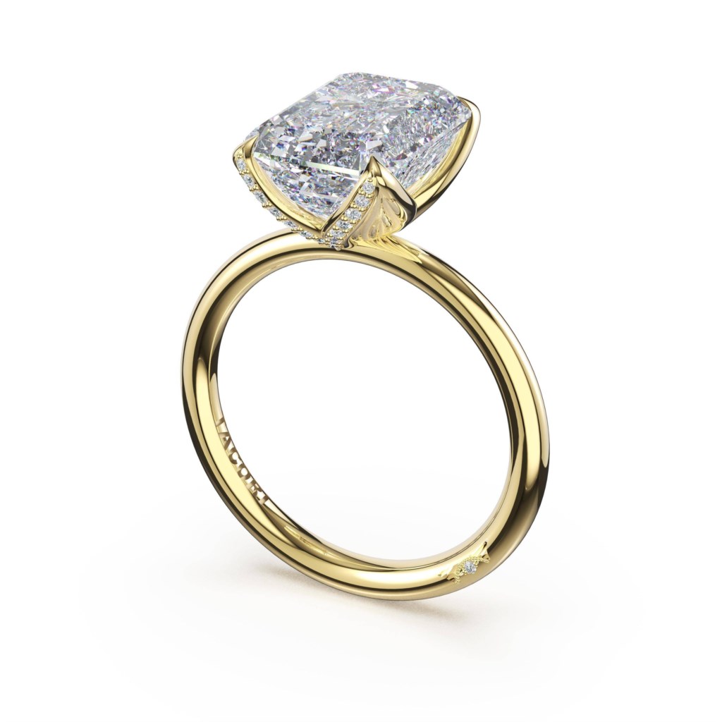 Tacori 14 Karat Yellow Gold Sculpted Crescent Radiant Sculpted Petal Pavé Prong Solitaire 0.05 Ct 
Size 6.5