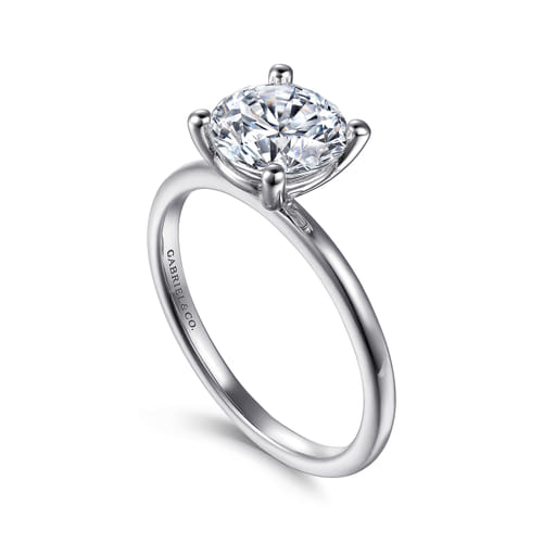 Gabriel & Co Platinum Round Solitare Engagment Ring
Size 6.5