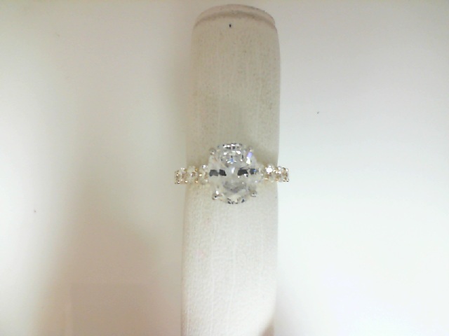 Simon G 14 Karat Yellow Gold Graduated Diamond Semi Mount 0.97 cts
size 6.5
