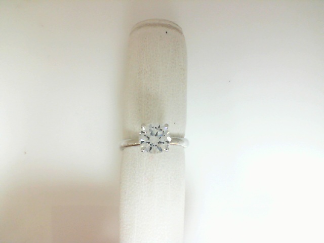 Simon G 14 Karat White Gold Hidden Halo Diamond Semi-Mount 0.05Ct
Size 6.5