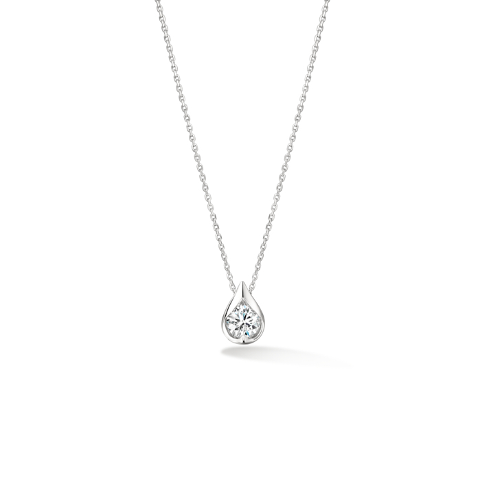 Hearts On Fire 18 Karat White Gold LU Single Diamond 0.28 ct Pendant 17 Inch