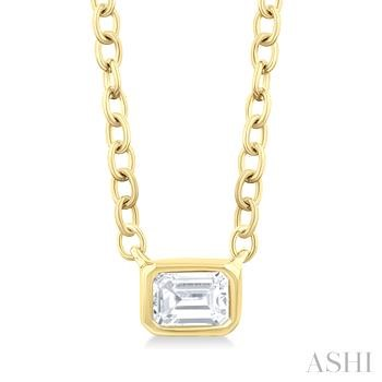 10 Karat Yellow Gold Emerald Shape East-West Bezel Set Petite Emeral Cut Diamond Fashion Pendant 0.15 Ct
Length : 18 Inch