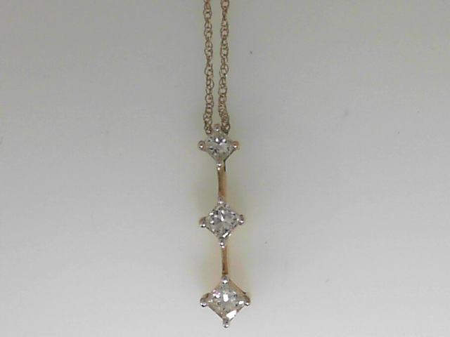 Estate  Yellow Gold 14 Karat Pendant With 3=0.38Tw Princess Diamonds