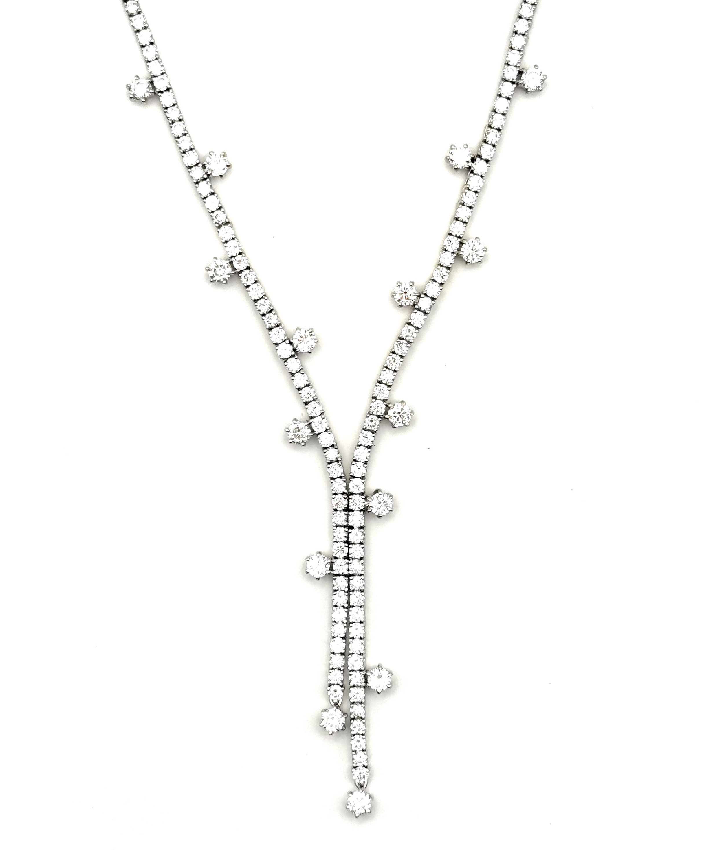 White 18 Karat Necklace With 140=6.99Tw Round Diamonds