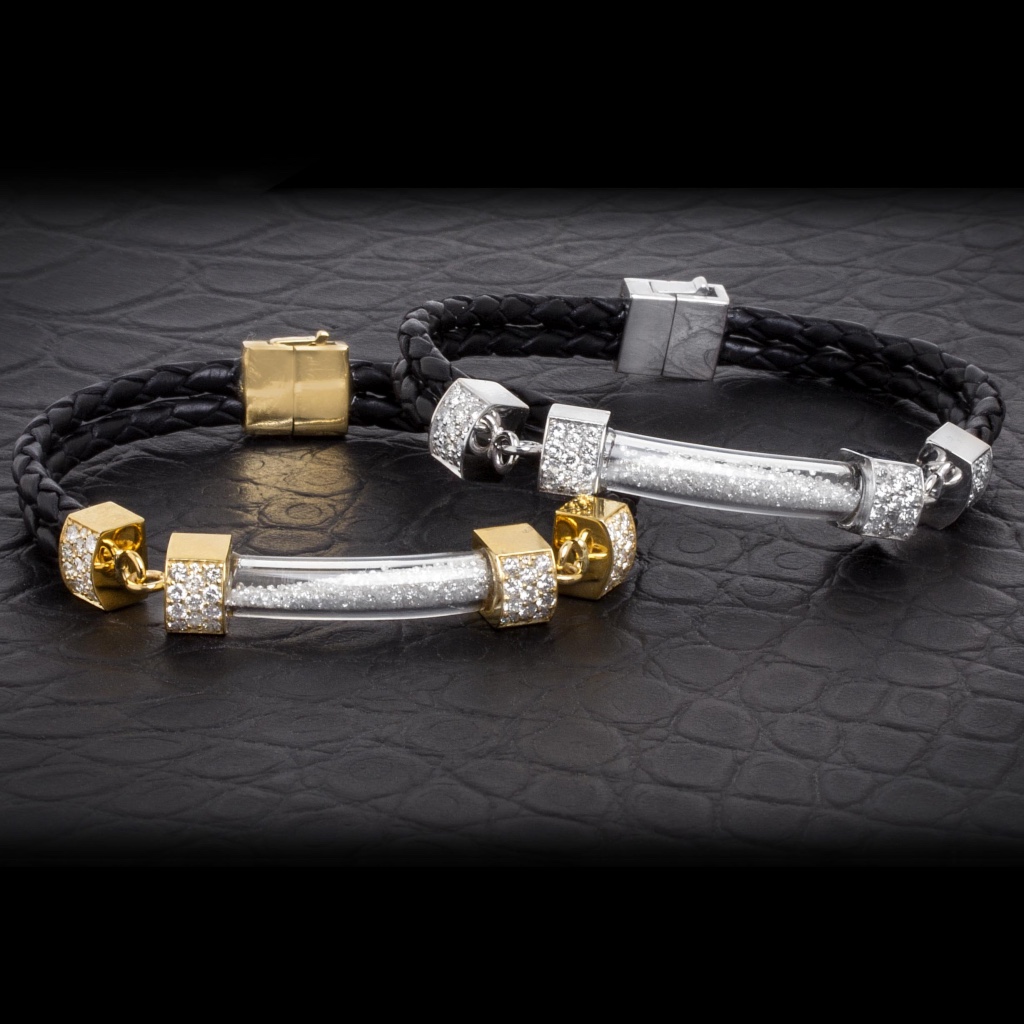 THE LEATHER STRAP VIAL BRACELET