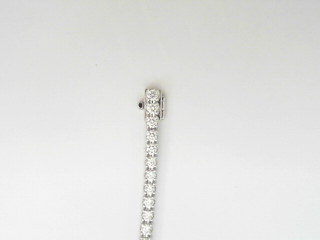 https://www.bsa-images.com/ackermanjewelers/AckermanJ/Inbox/170-02993