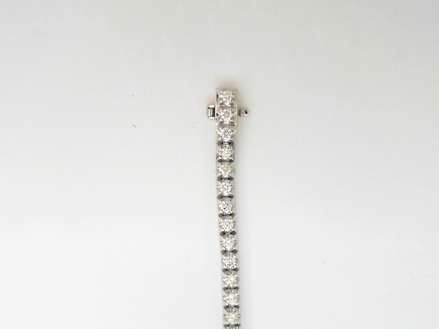 https://www.bsa-images.com/ackermanjewelers/AckermanJ/Inbox/170-02995