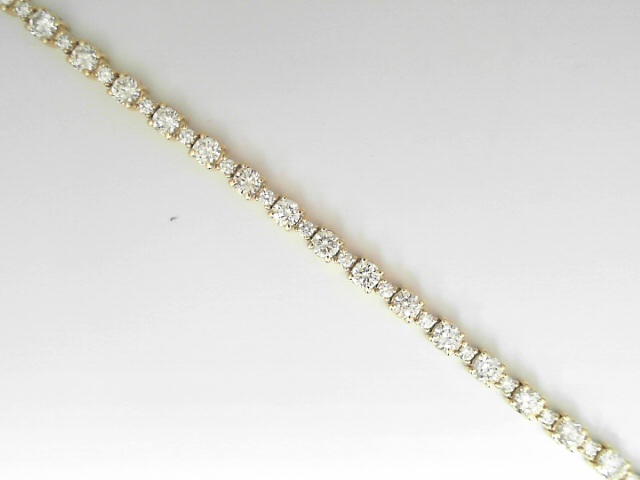 14 Karat Yellow Gold Round Brilliant Cut Diamond Line Bracelet 4.16 Cts
Length/Size : 7 Inch