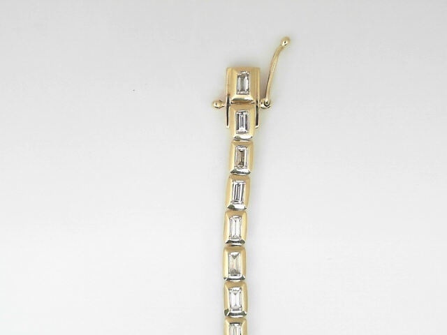 https://www.bsa-images.com/ackermanjewelers/AckermanJ/Inbox/170-03036