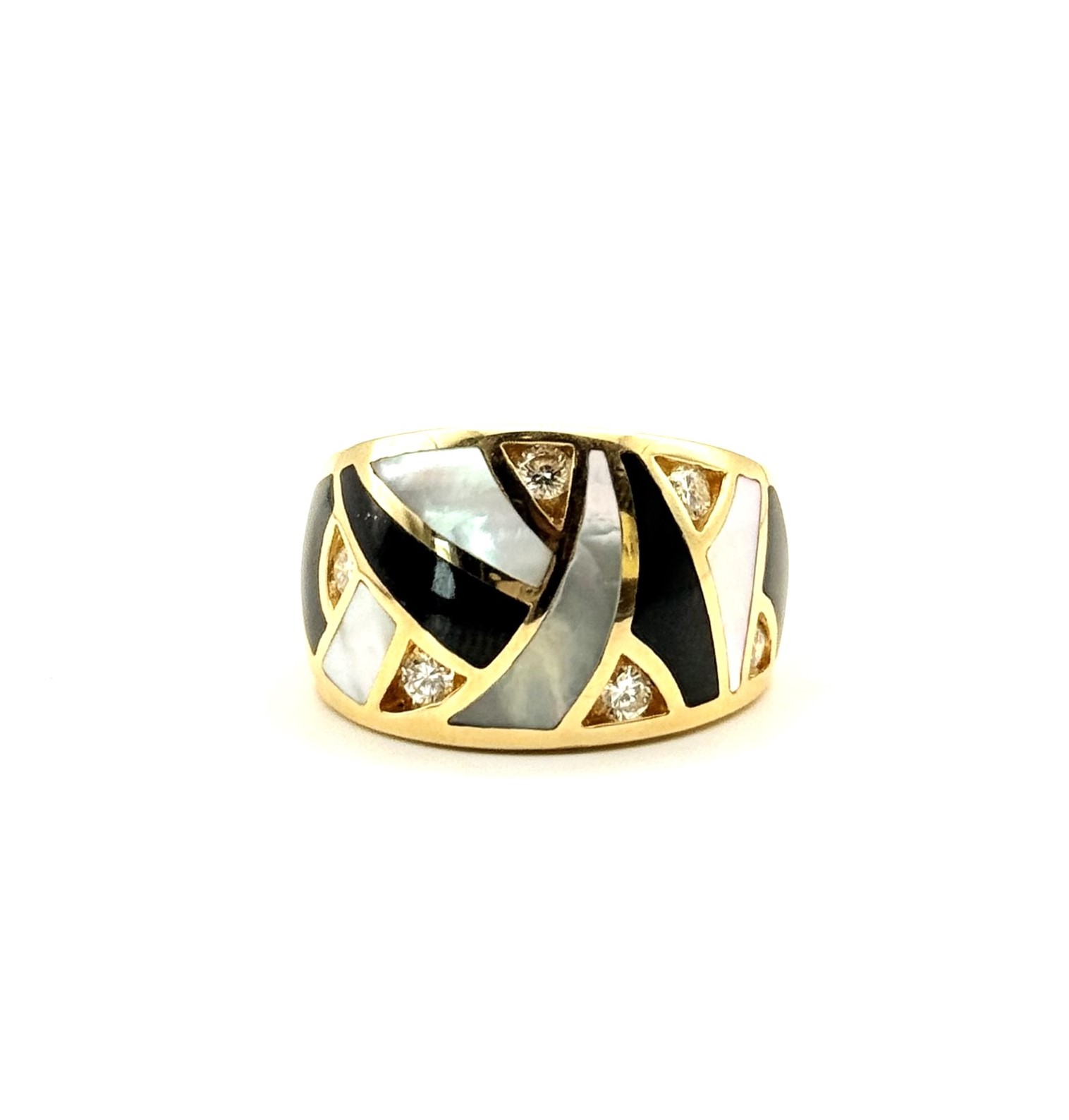 Estate 14 Karat Yellow Gold Inlay Ring With Onyx, Mother Of Pearl And 6 Round Diamonds 0.29Tw (AS IS)
Size 6.25