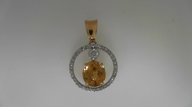 Estate 14 Karat Yellow & White Gold Diamond & Citrine Pendant With 1.30Tw Round Diamonds
Citrine measures 11.2 x 10.5 x 7.1 mm
Very Good Condition
