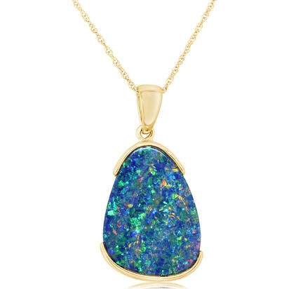 14 Karat Yellow Gold 1/2 Bezel-Set Australian Opal DoubletPendant