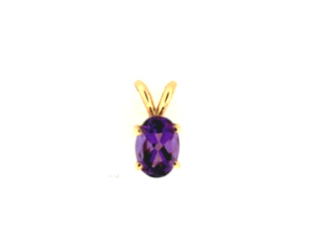Estate14 Karat Yellow Gold PendantSplit Bail  Oval Amethyst Approx 7.00x5.00mm
(As Is)