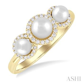 14 Karat Yellow Gold 3  4 To 5 MM Pearl And 0.15 ct Diamond Halo Ring 
Size 7