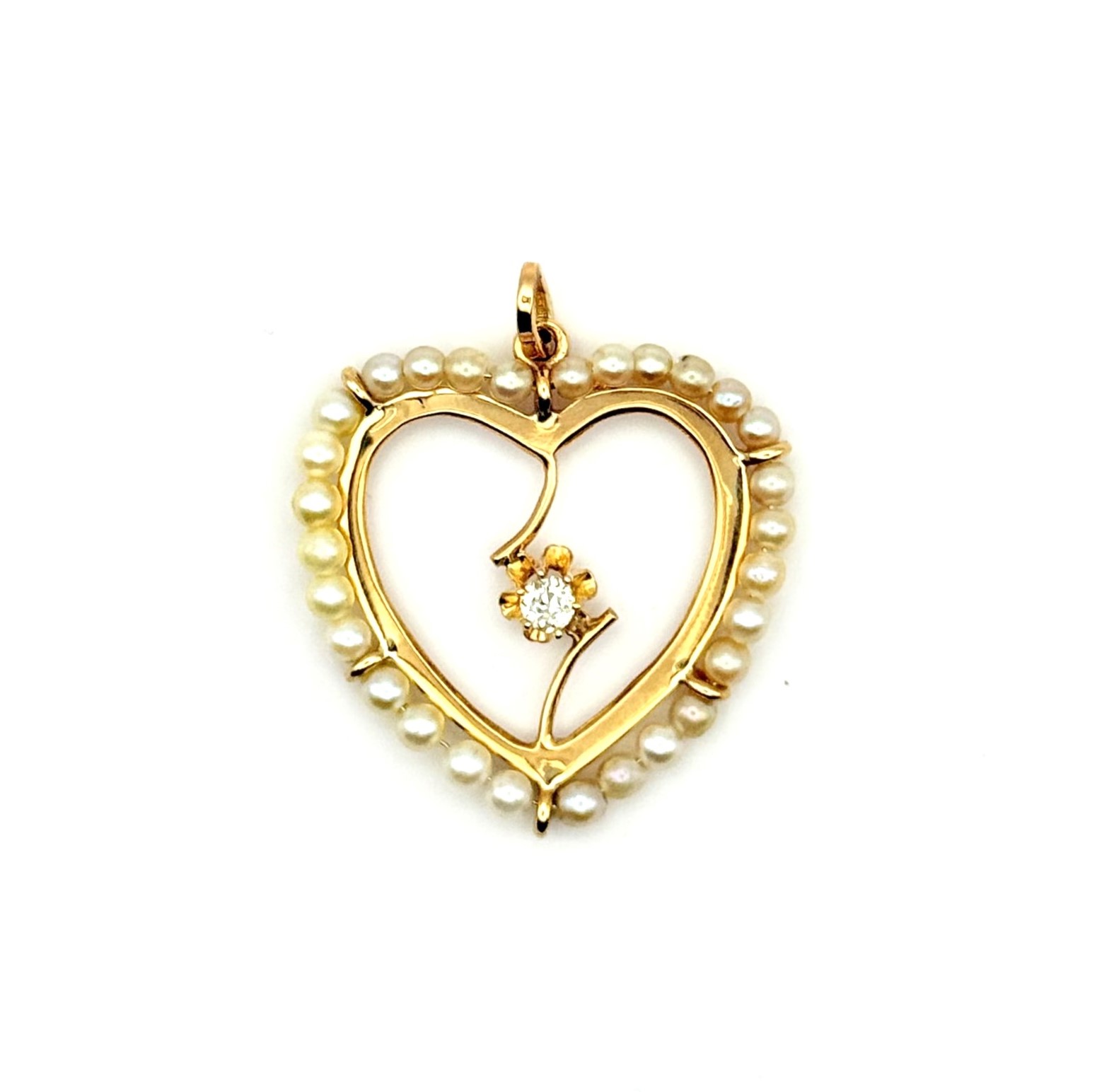 Estate 14 Karat Yellow Gold Heart Pendant With Seed Pearls and Euro Diamond (AS IS)
Length: no chain