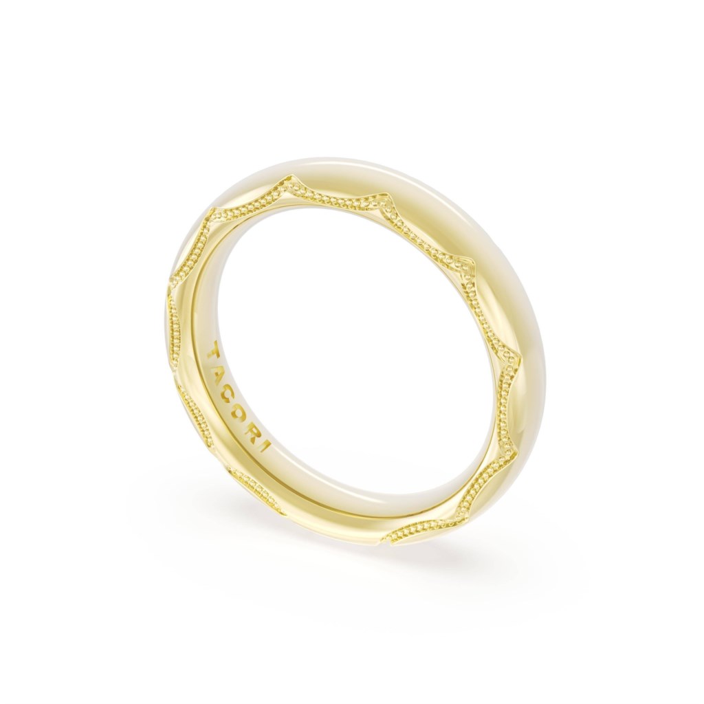 Tacori 18 Karat Yellow Gold Founder's High Polish 4.0 mm Wedding Band With Crescent Sides, Sizing Bar 
Size 6.5