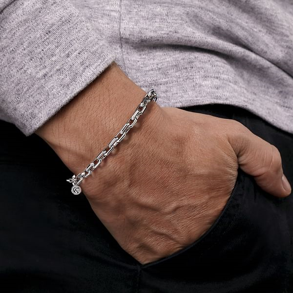 https://www.bsa-images.com/ackermanjewelers/AckermanJ/Inbox/600-02310