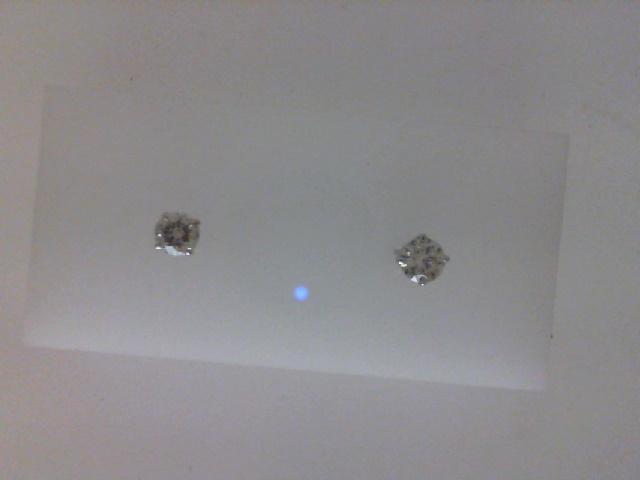 14kw .49ct tw Diamond Studs; H/I I2/I3