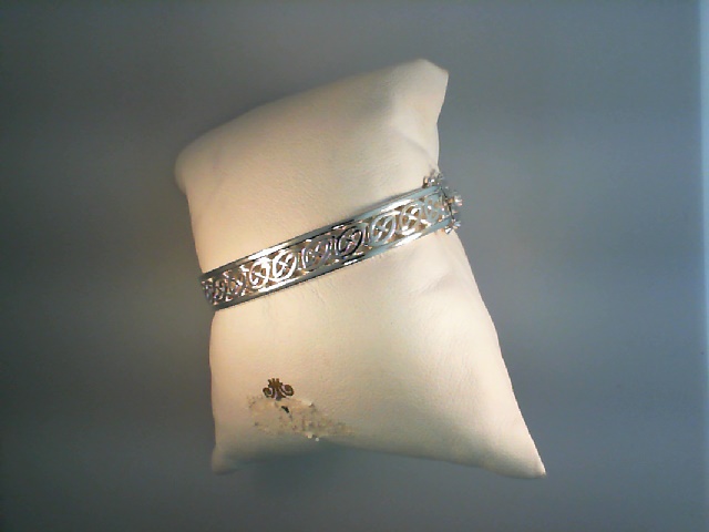 Sil Window to the Soul Hinged Bangle