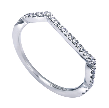 https://www.bsa-images.com/amidonjewelers_2018/images/Gabriel-White-Gold-Contemporary-Curved-Wedding-Band-Amidon-Jewelers-WB7543W44JJ.jpg
