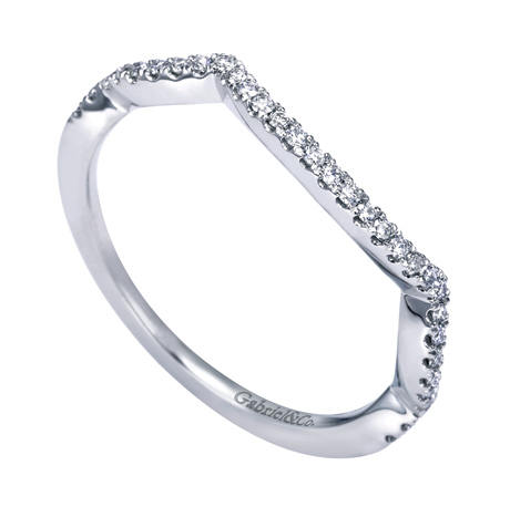 14Kw .16Tw Diamond Wedding Band  33d