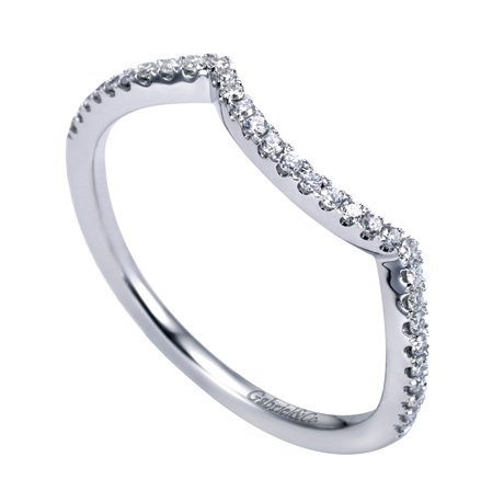 14Kw .16Tw Diamond Wedding Band  31d