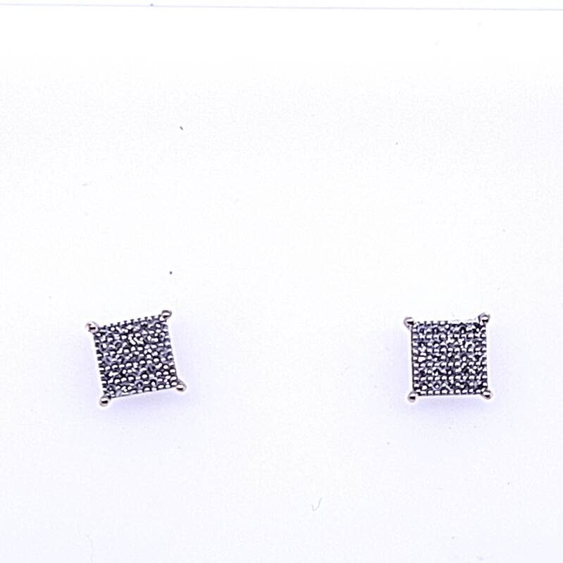 10Ky 1/4Cttw Sq. Cluster Diamond Earrings