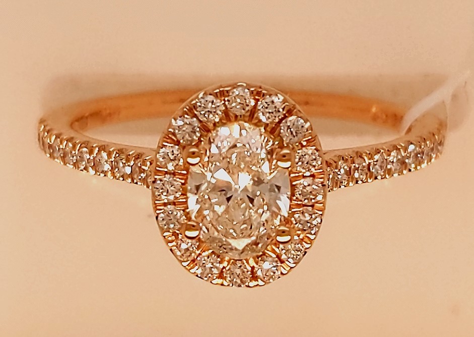 14Kr .77Tw Diamond Oval Halo Ring  1 Ov= .50Ct F Si2  44 Rb = .27Ct   Gia Cert 5326407410