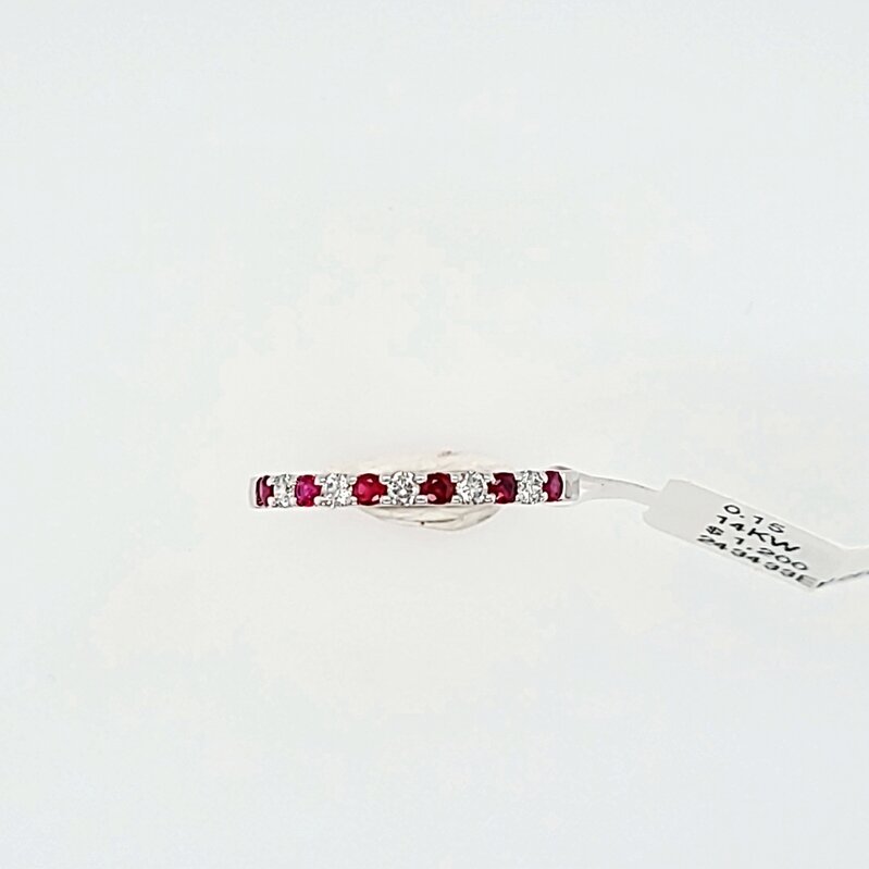 14Kw 11 Stone .33Cttw Ruby & Diamond Shared Prong Band