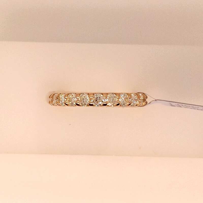 14Ky 15 Stone 1Cttw Shared Prong Diamond Band