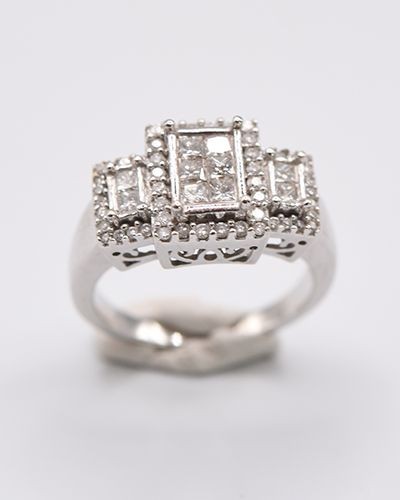 14kt White Gold Estate 1.50ctw Diamond Halo Cluster Ring