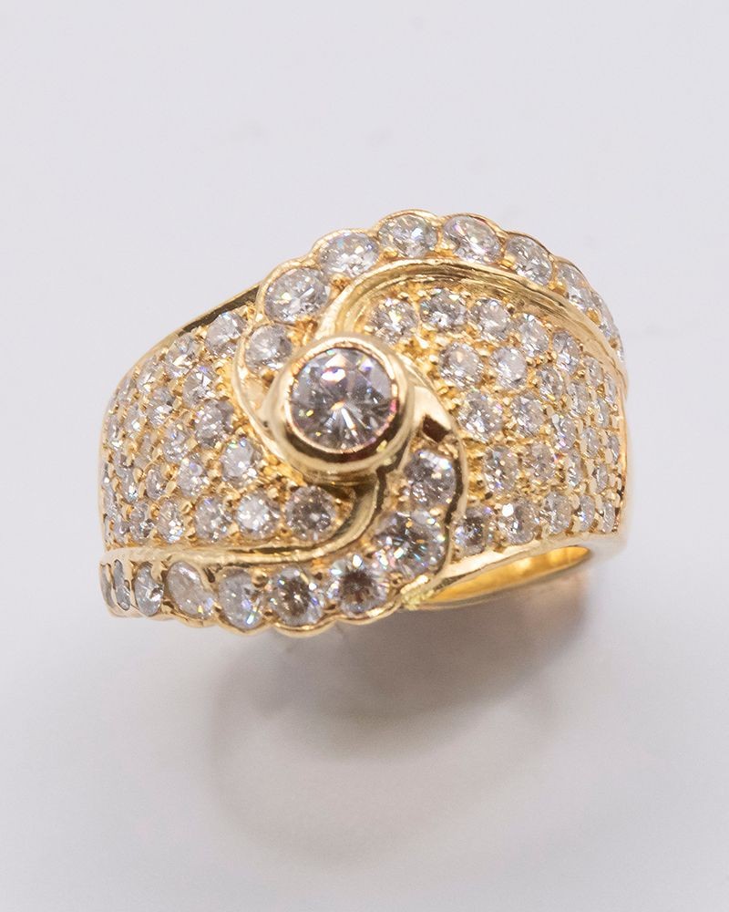 18k Gold Estate 1.95ctw Diamond Swirl Ring