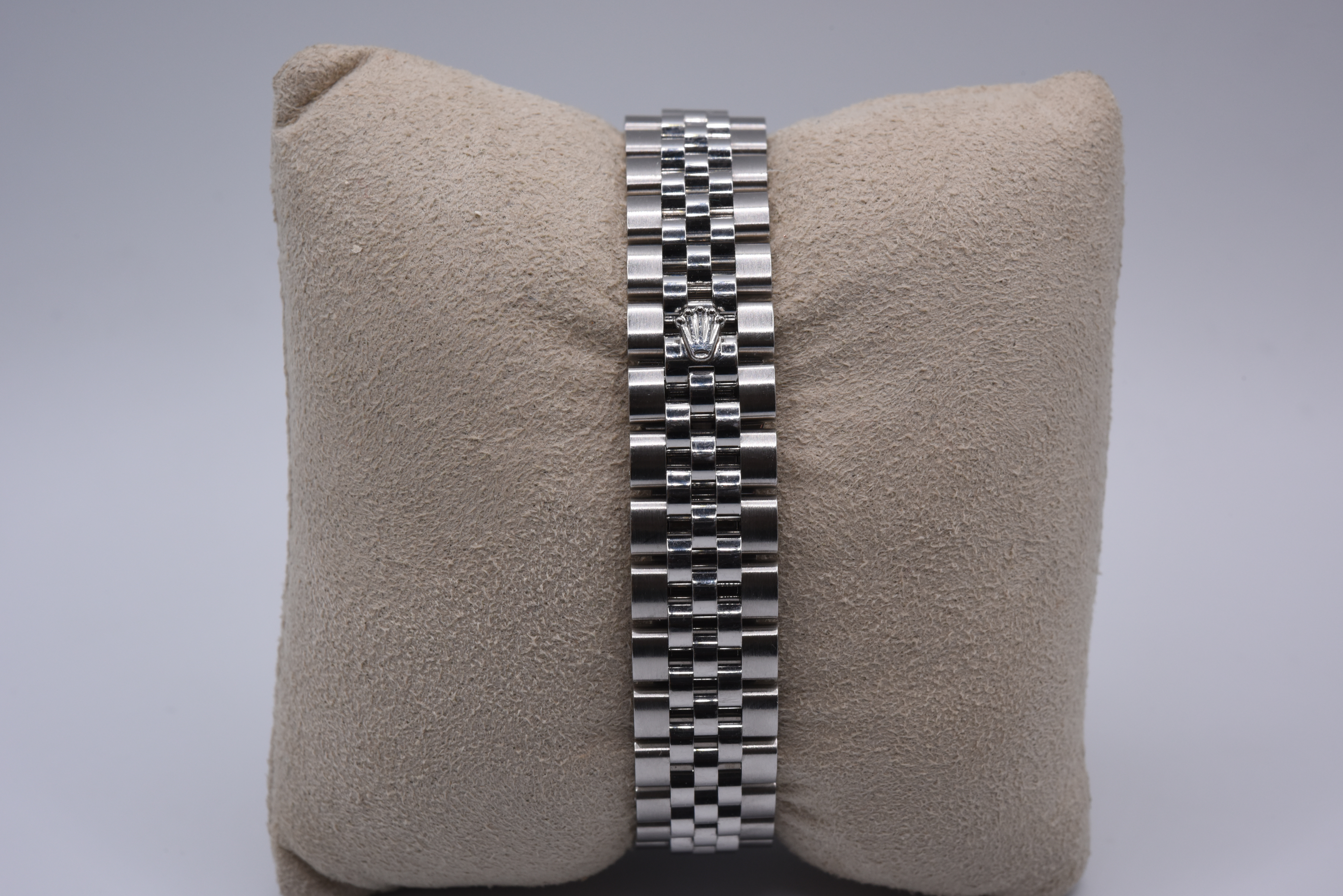 Lds Rolex Datejust 28mm 18kt White Gold and Stainless Dark Gray Diamond Dial 2023 Box and Papers.