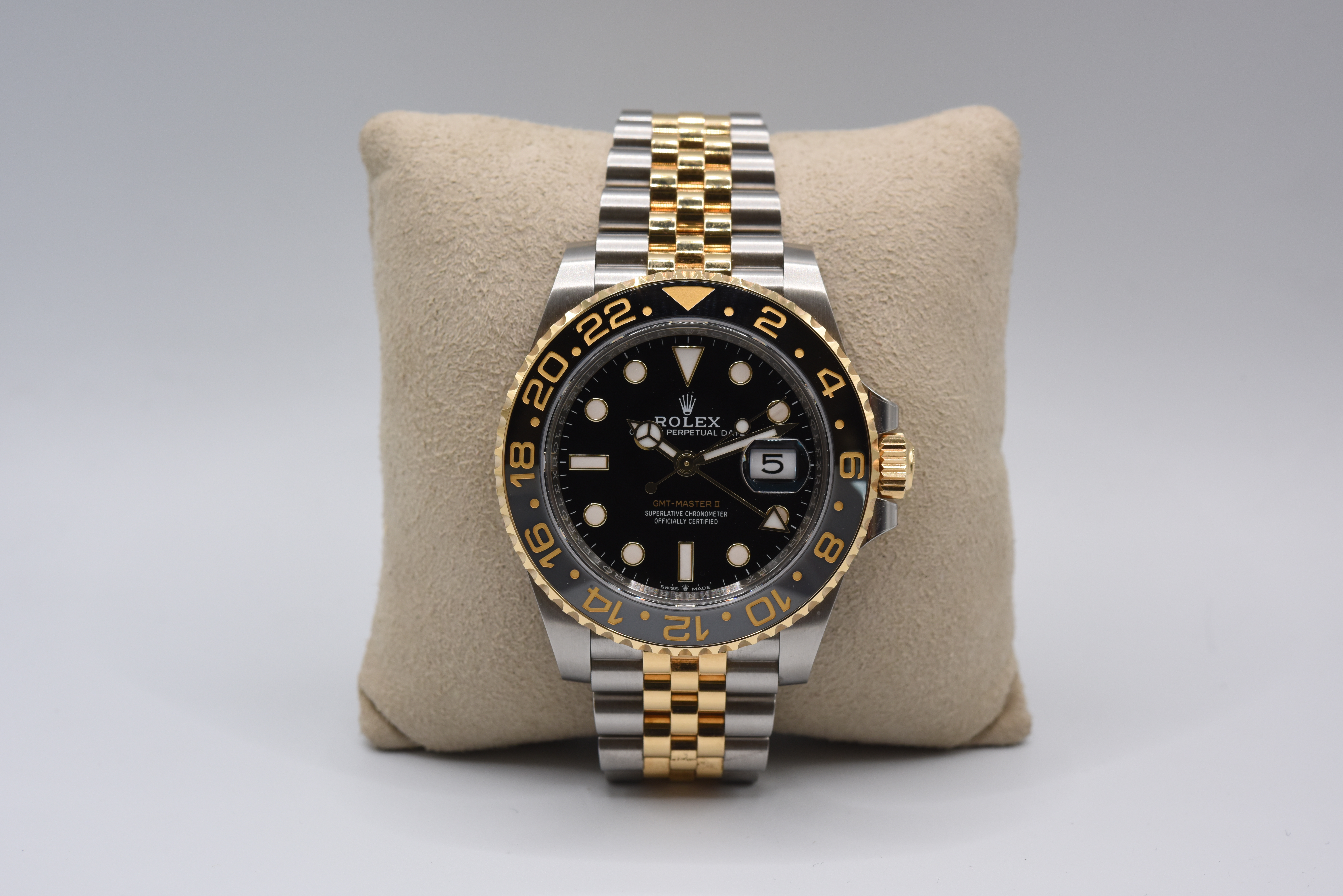 2024 Rolex GMT-Master II M126713GRNR-0001 40MM.