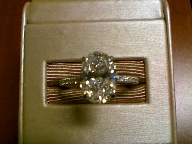 2.02CT LAB GROWN 
 OVAL SET IN DIA SEMI MOUNT