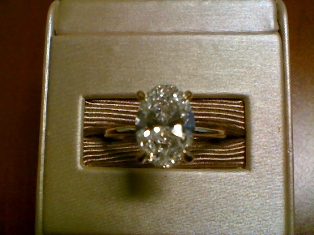 2CT OVAL SOL 
LAB GROWN