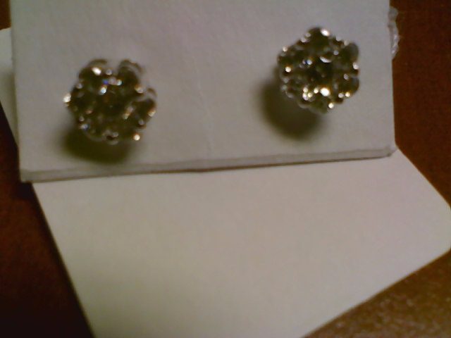 DIA FLWR EAR
1/4CT DISPLAY