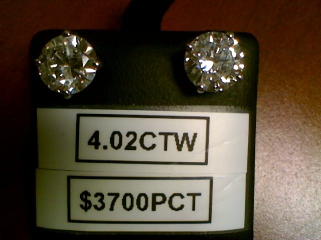 4.02CT DIA STUD