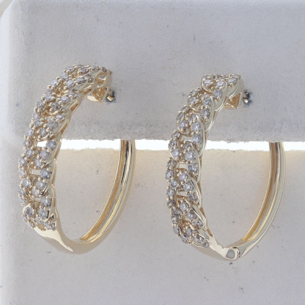 LEVIAN LINK DIA HOOP