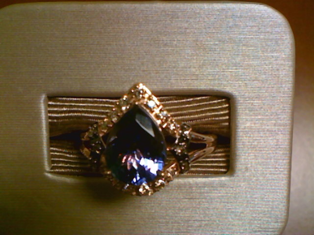 PR OWND LEVIAN PS TANZ WHIT/CHOC DIA RING